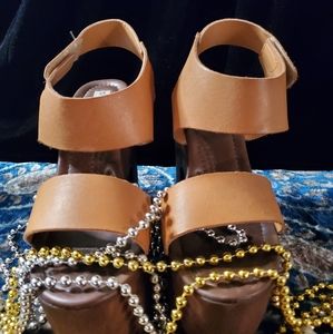 Size 7 Steve Made Sandals